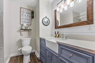 1130 S 101st St, West Allis, WI 53214 - Photo 14