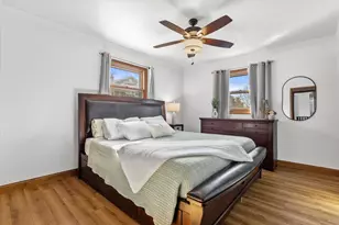 1130 S 101st St, West Allis, WI 53214 - Photo 4