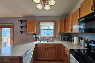 1016 Springs Rd, Fond du Lac, WI 54935 - Photo 10