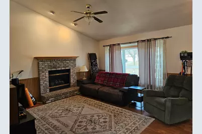 1016  Springs Rd, Fond du Lac, WI 54935 - Photo 12