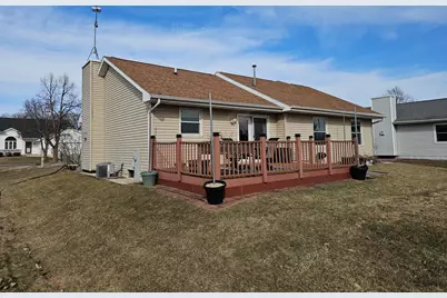 1016  Springs Rd, Fond du Lac, WI 54935 - Photo 16