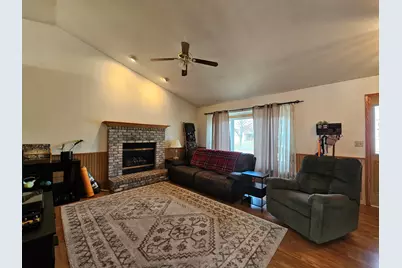 1016  Springs Rd, Fond du Lac, WI 54935 - Photo 6