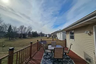 1016 Springs Rd, Fond du Lac, WI 54935 - Photo 14