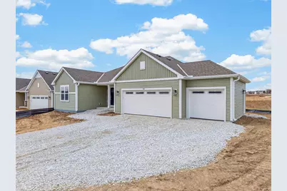 925  Cardinal Ln, Mukwonago, WI 53149 - Photo 2