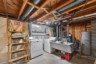 6458 N Landers St, Milwaukee, WI 53223 - Photo 28