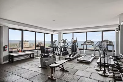 929 N Astor St #2601/2603, Milwaukee, WI 53202 - Photo 24