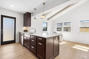 483 E Morgan Ave, Milwaukee, WI 53207 - Photo 12