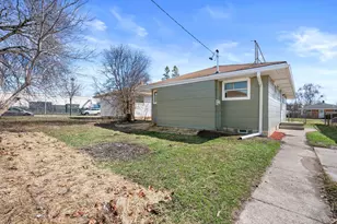 5771 N 97th St, Milwaukee, WI 53225 - Photo 20