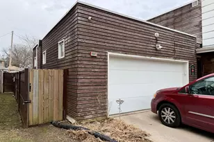 4647 W Scranton Pl, Milwaukee, WI 53216 - Photo 20