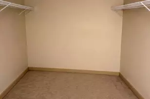 4647 W Scranton Pl, Milwaukee, WI 53216 - Photo 8