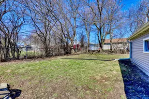 6332 W Bennett Ave, Milwaukee, WI 53219 - Photo 30