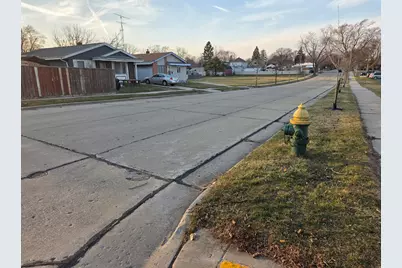 4120  13th St, Racine, WI 53405 - Photo 6