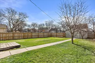 1809 W Wright St, Milwaukee, WI 53206 - Photo 4