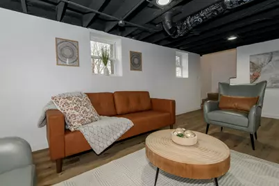 300 E Rosedale Ave, Milwaukee, WI 53207 - Photo 36