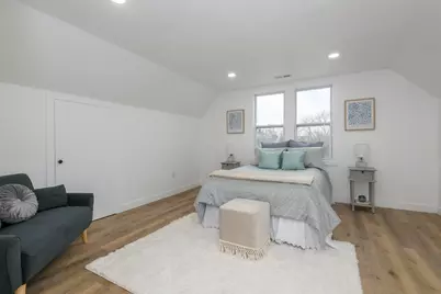 300 E Rosedale Ave, Milwaukee, WI 53207 - Photo 24