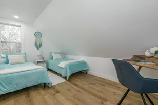 300 E Rosedale Ave, Milwaukee, WI 53207 - Photo 28