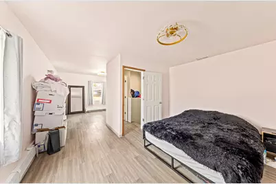 727 E Madison St, Oconomowoc, WI 53066 - Photo 20