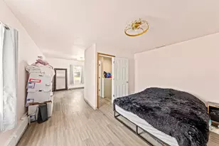 727 E Madison St, Oconomowoc, WI 53066 - Photo 20