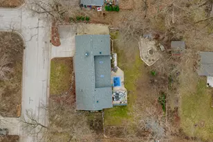 727 E Madison St, Oconomowoc, WI 53066 - Photo 38