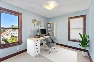 1845 N Warren Ave, Milwaukee, WI 53202 - Photo 14