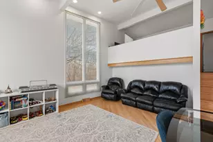 12975 N Colony Dr, Mequon, WI 53097 - Photo 16