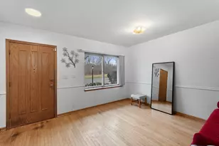 12975 N Colony Dr, Mequon, WI 53097 - Photo 4