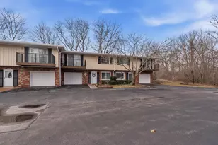 12975 N Colony Dr, Mequon, WI 53097 - Photo 2