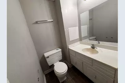 6266 W Port Ave, Milwaukee, WI 53223 - Photo 4