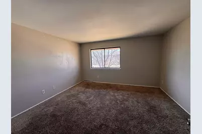 6266 W Port Ave, Milwaukee, WI 53223 - Photo 8
