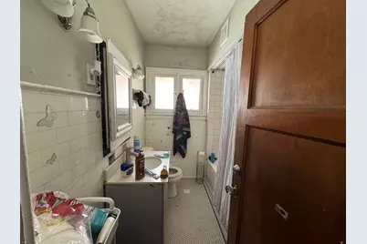 2804 N 44th St, Milwaukee, WI 53210 - Photo 8