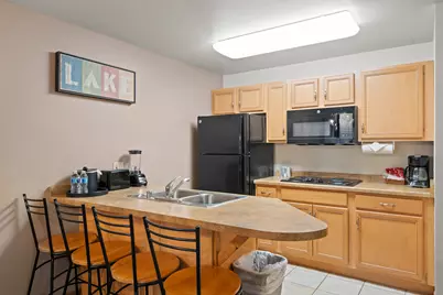 7020  Grand Geneva Way #206, Lake Geneva, WI 53147 - Photo 4
