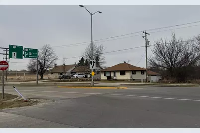 N168W22228  Main St, Jackson, WI 53037 - Photo 2