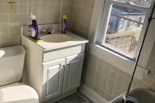 909 S 21st St, Manitowoc, WI 54220 - Photo 8