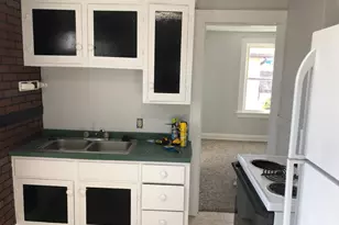 909 S 21st St, Manitowoc, WI 54220 - Photo 4