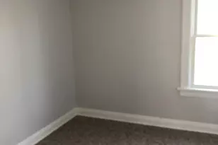 909 S 21st St, Manitowoc, WI 54220 - Photo 10