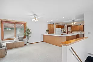 4109 S Whitnall Ave, Milwaukee, WI 53207 - Photo 28