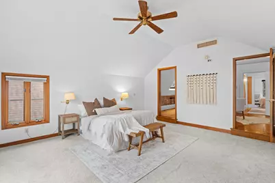 4109 S Whitnall Ave, Milwaukee, WI 53207 - Photo 34