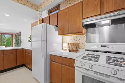 4109 S Whitnall Ave, Milwaukee, WI 53207 - Photo 22