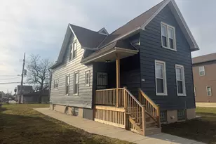 2215 N Dr William Finlayson St, Milwaukee, WI 53212 - Photo 2