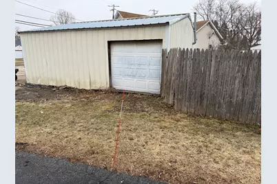 124  Fond Du Lac St, Waupun, WI 53963 - Photo 6