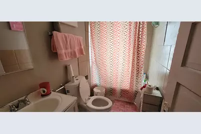 3154 N 12th St #Lower,Upper, A, Milwaukee, WI 53206 - Photo 12