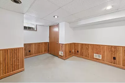 3733 S 80th St, Milwaukee, WI 53220 - Photo 16