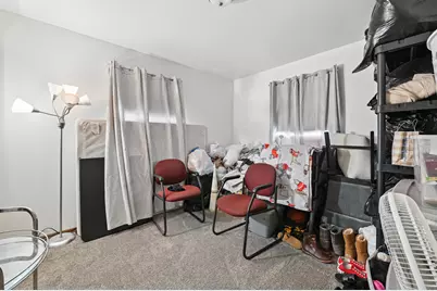 3733 S 80th St, Milwaukee, WI 53220 - Photo 14