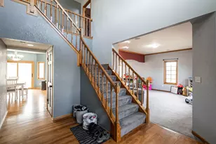 5290 Fawn Trail, Addison, WI 53027 - Photo 8