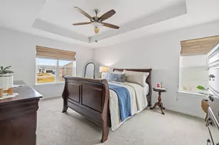 625 Mary Way, Slinger, WI 53086 - Photo 18