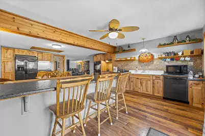 N9056 E Miramar Dr, East Troy, WI 53120 - Photo 16