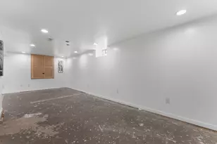 11925 W Lynx Ave, Milwaukee, WI 53225 - Photo 26