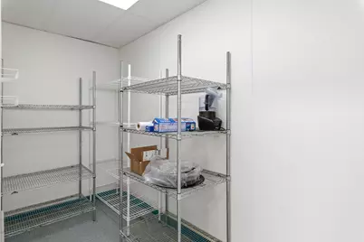 N112W15352  Mequon Rd, Germantown, WI 53022 - Photo 12