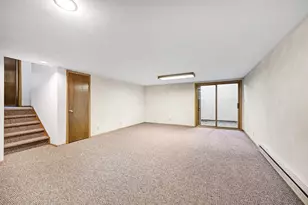 16285 W Mayflower Dr, New Berlin, WI 53151 - Photo 22