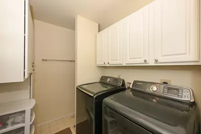 1111 N Sunnyslope Dr #201, Racine, WI 53406 - Photo 18